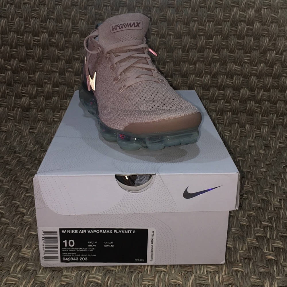 Sold - Nike Vapormax Flyknit 2, ladies - size 10 - Picture 3 of 3